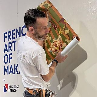 Installing Le Presse Papier