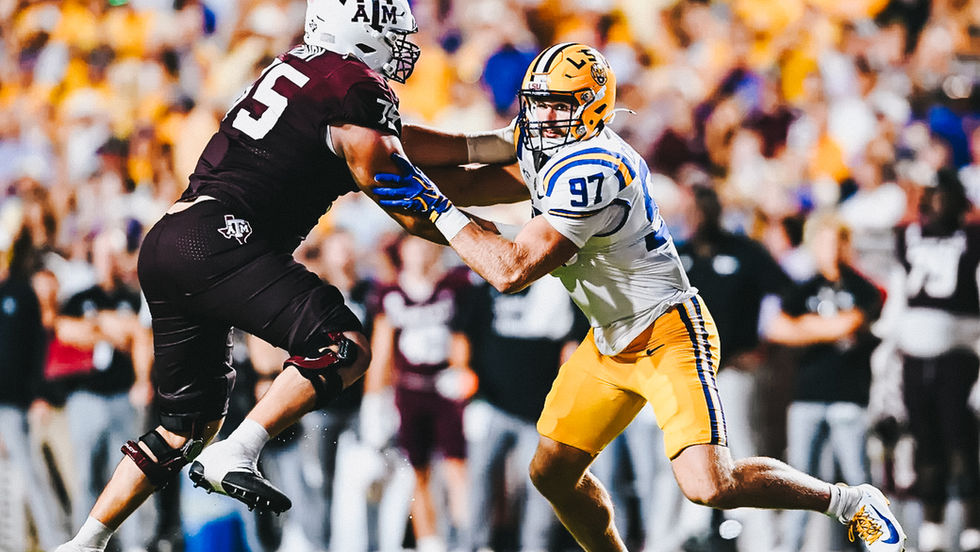 LSU Dominates Texas A&M 35–6 Behind Explosive Passing Attack