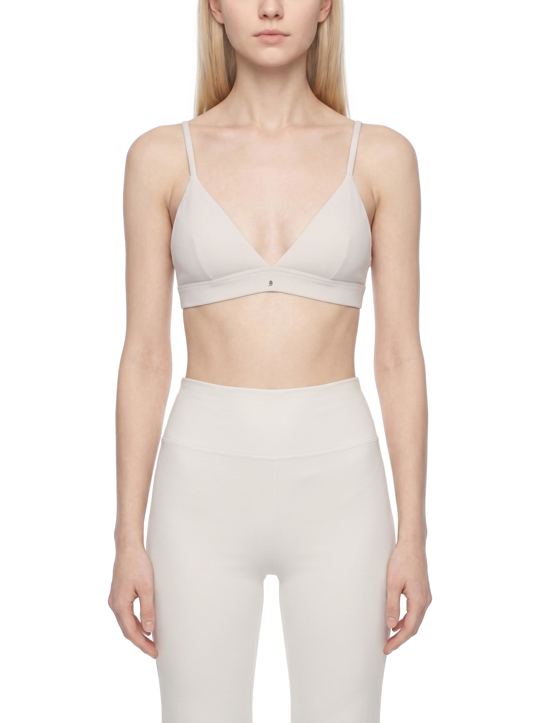 Women’s Cropped V-Neck Sports Bra