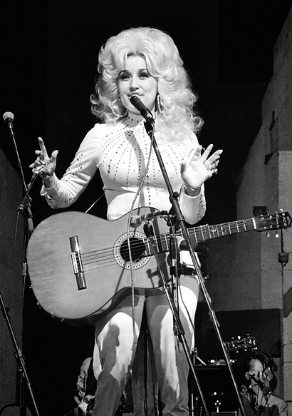Dolly Parton 1 copy 2_edited.png