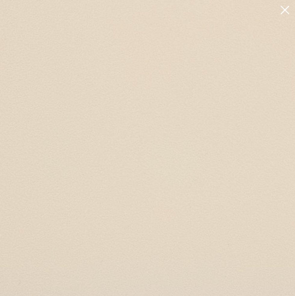 Top / Sable