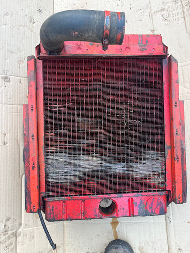 David Brown 885 radiator | Pocock