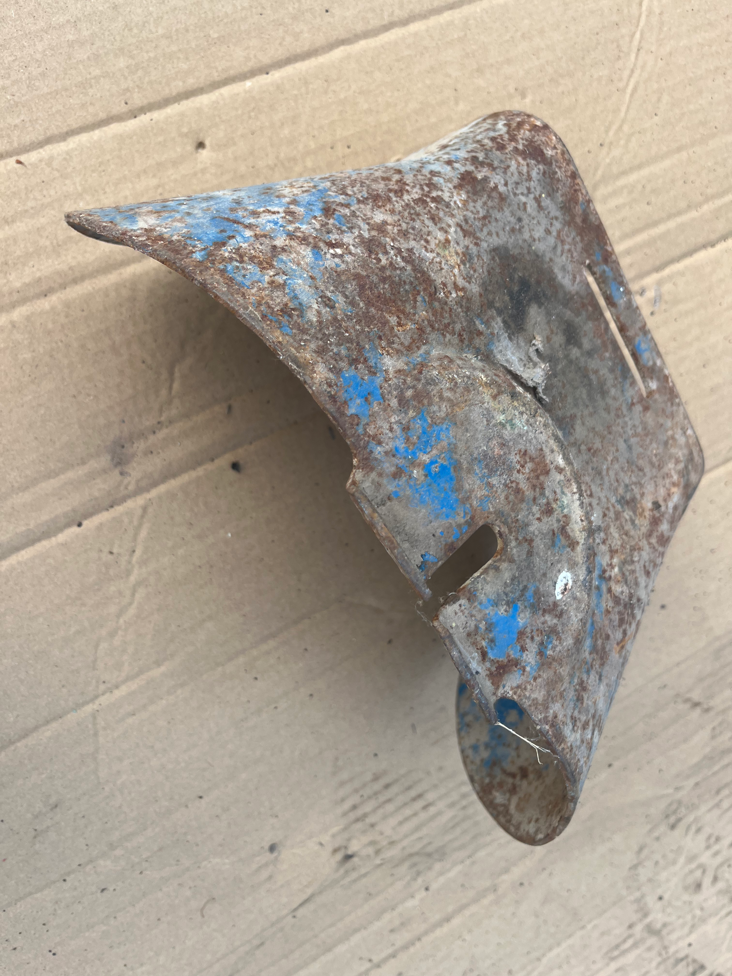 Ford 4000/3000 PTO guard 