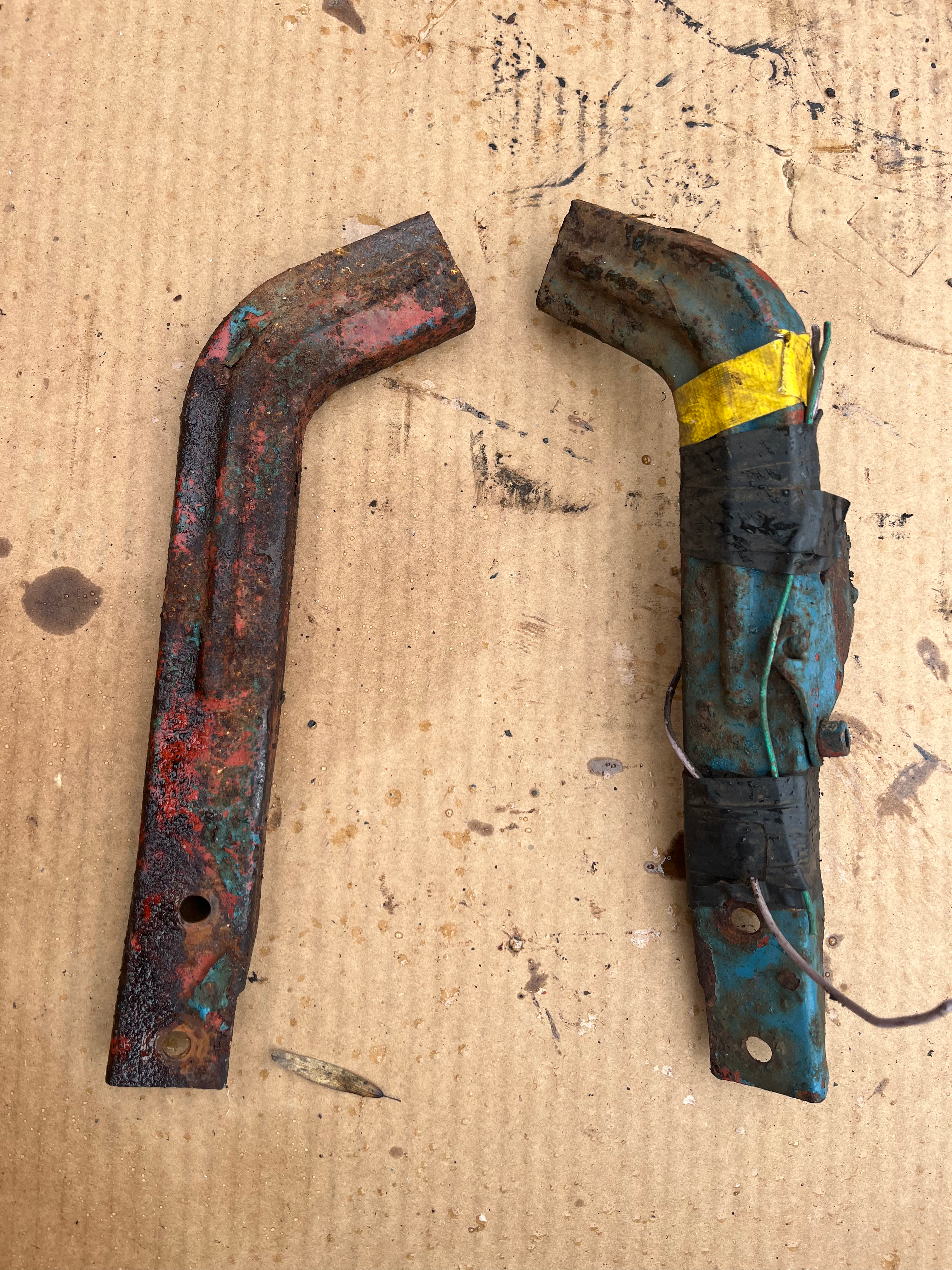 Fordson Dexta radiator supports 