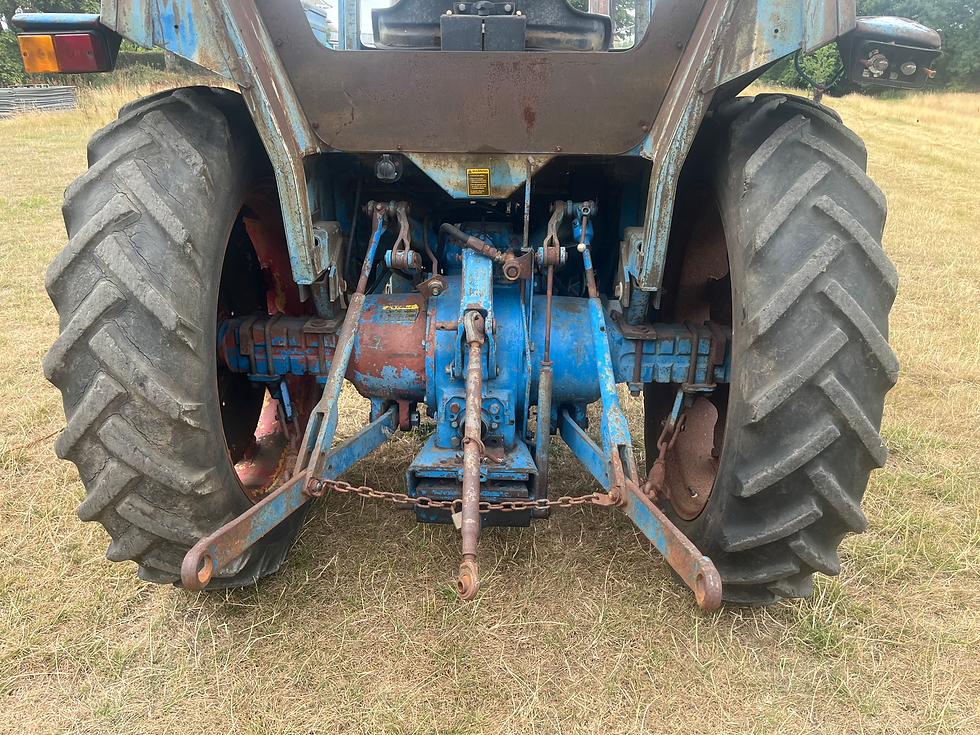 Thumbnail: Ford 4600 BREAKING for PARTS