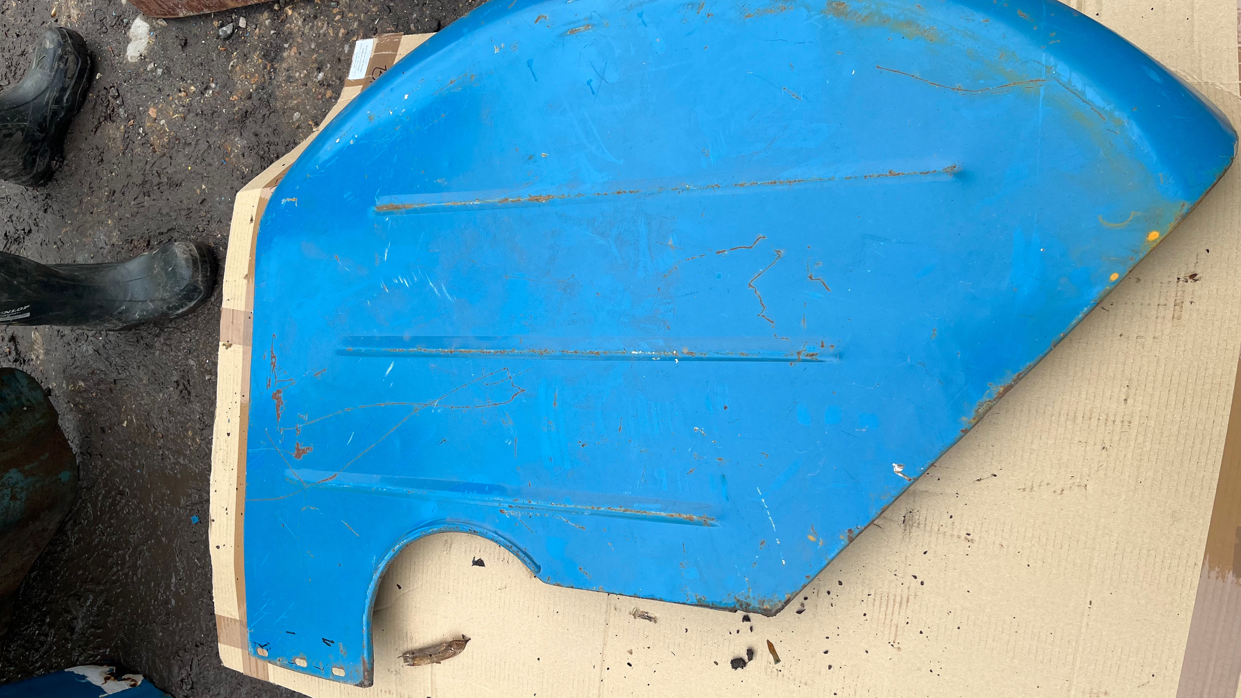 Fordson Major mudguard