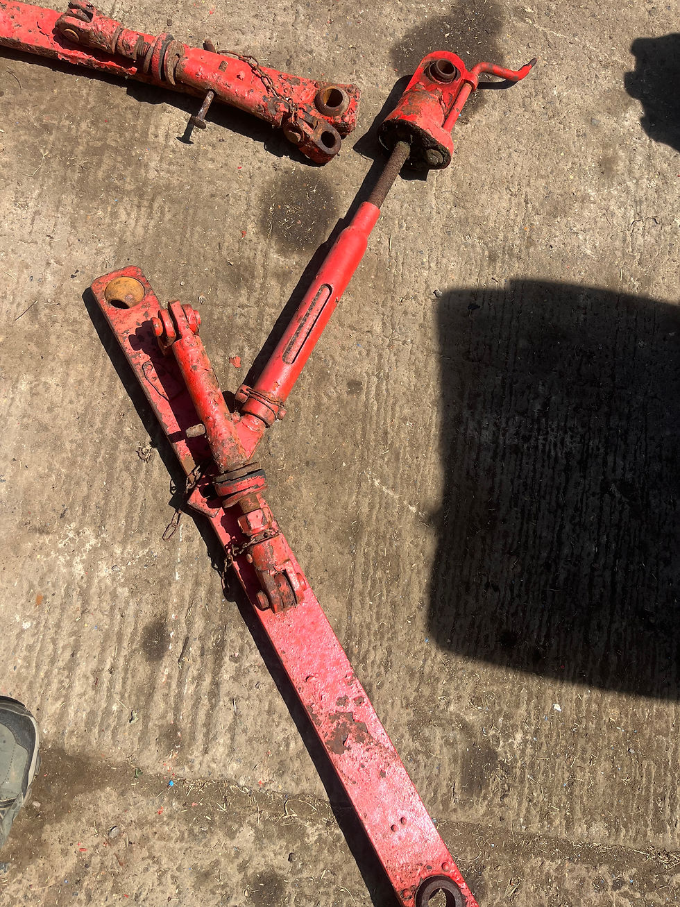 Thumbnail: Nuffield 4cylinder hydraulic linkage
