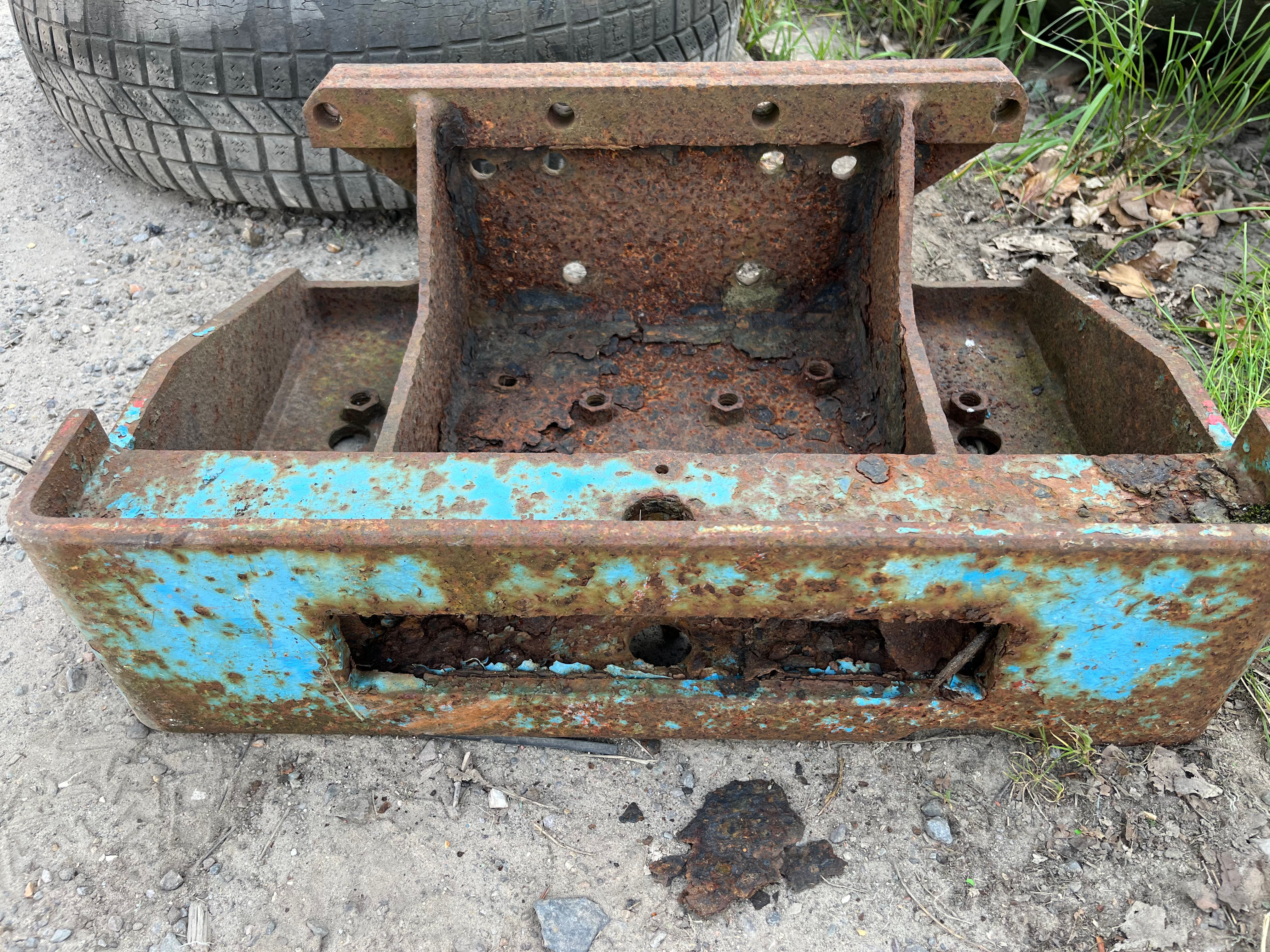 Massey Ferguson 500 series weight frame