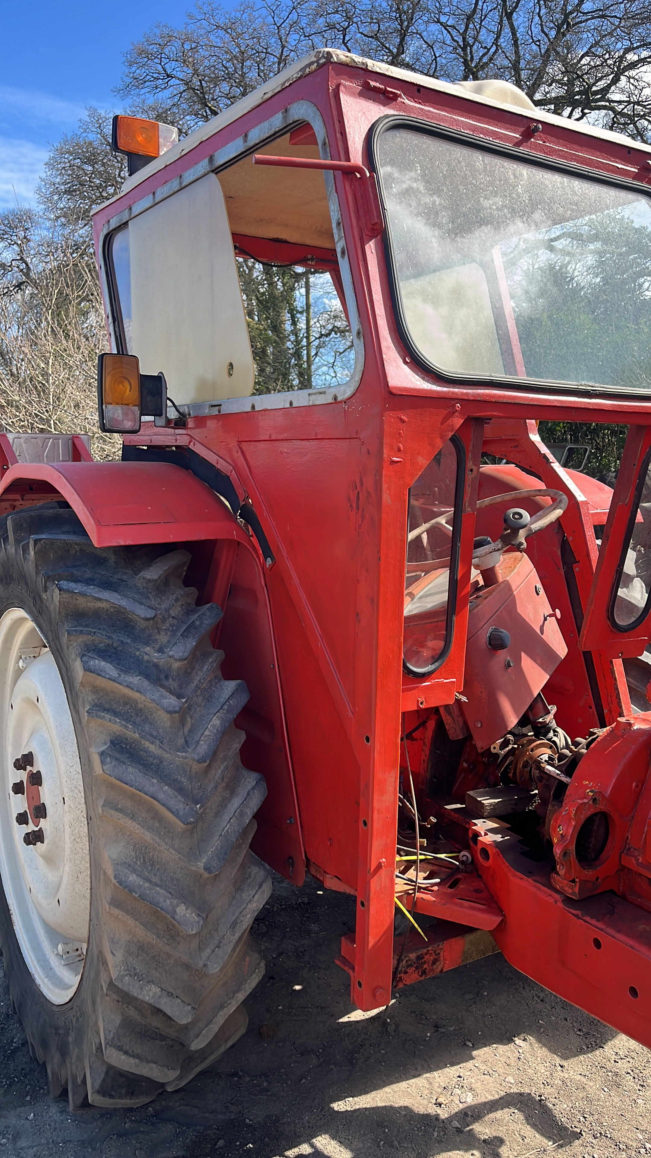 Nuffield 4/65 cab