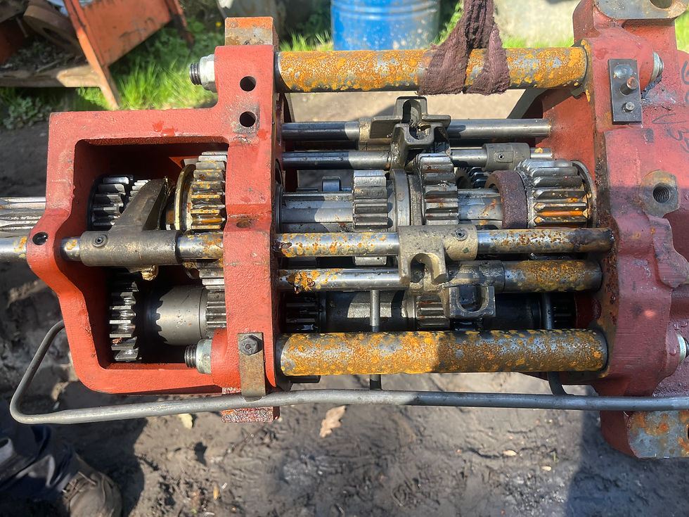 Thumbnail: David Brown 1390 4wd gearbox 