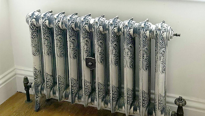 Rococo 1 Single Column Cast Iron Radiator | Arroll