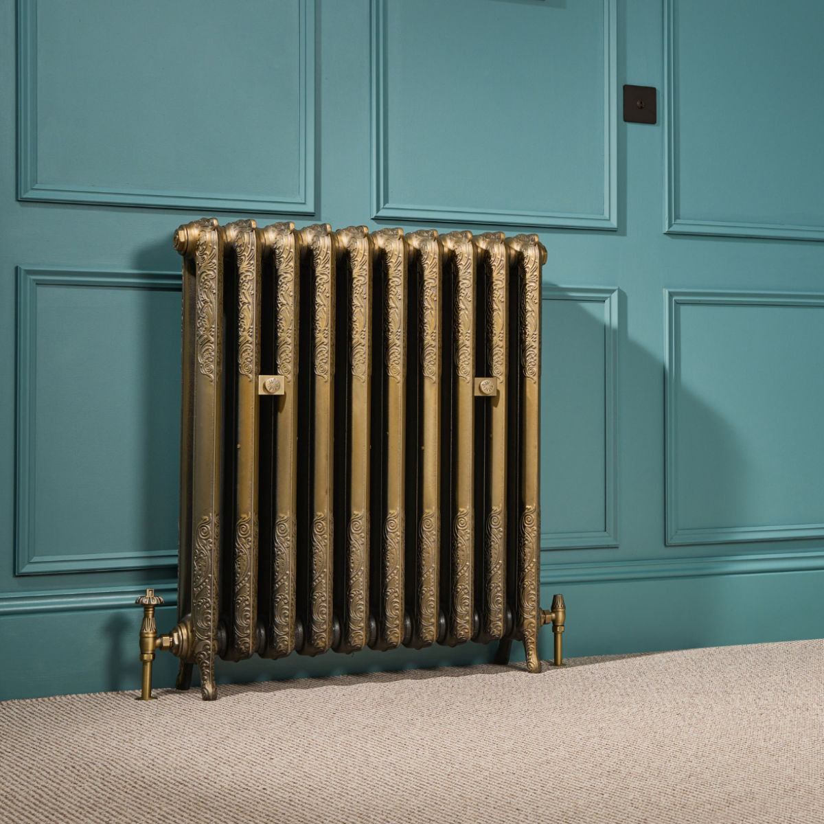 Rococo 1 Column Cast Iron Radiator | Castrads