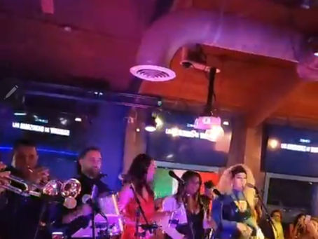La Sonora Dinamita Estuvo en Sports Bar Arandas 23