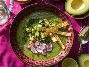 Sopa de Aguacate: Un legado ancestral para nutrir el alma