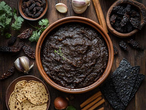 El Mole: Historia y Sabores