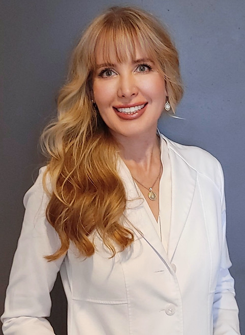 aa dr Spivak White Coat smile.jpg
