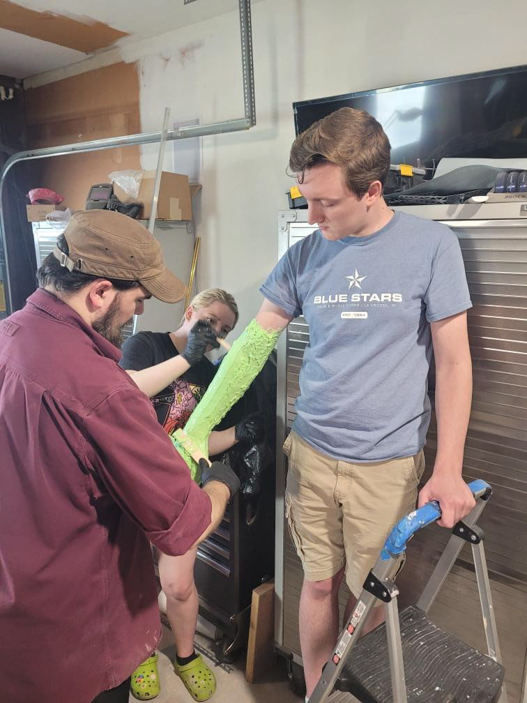 638549ad-c9e1-405c-bf24-8ae5410882ef_rw_1200