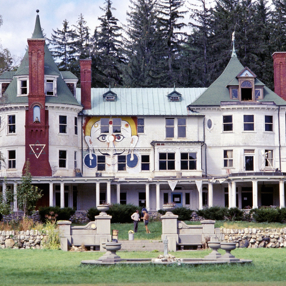 Hitchcock_Estate_GettyImages-79203004 -