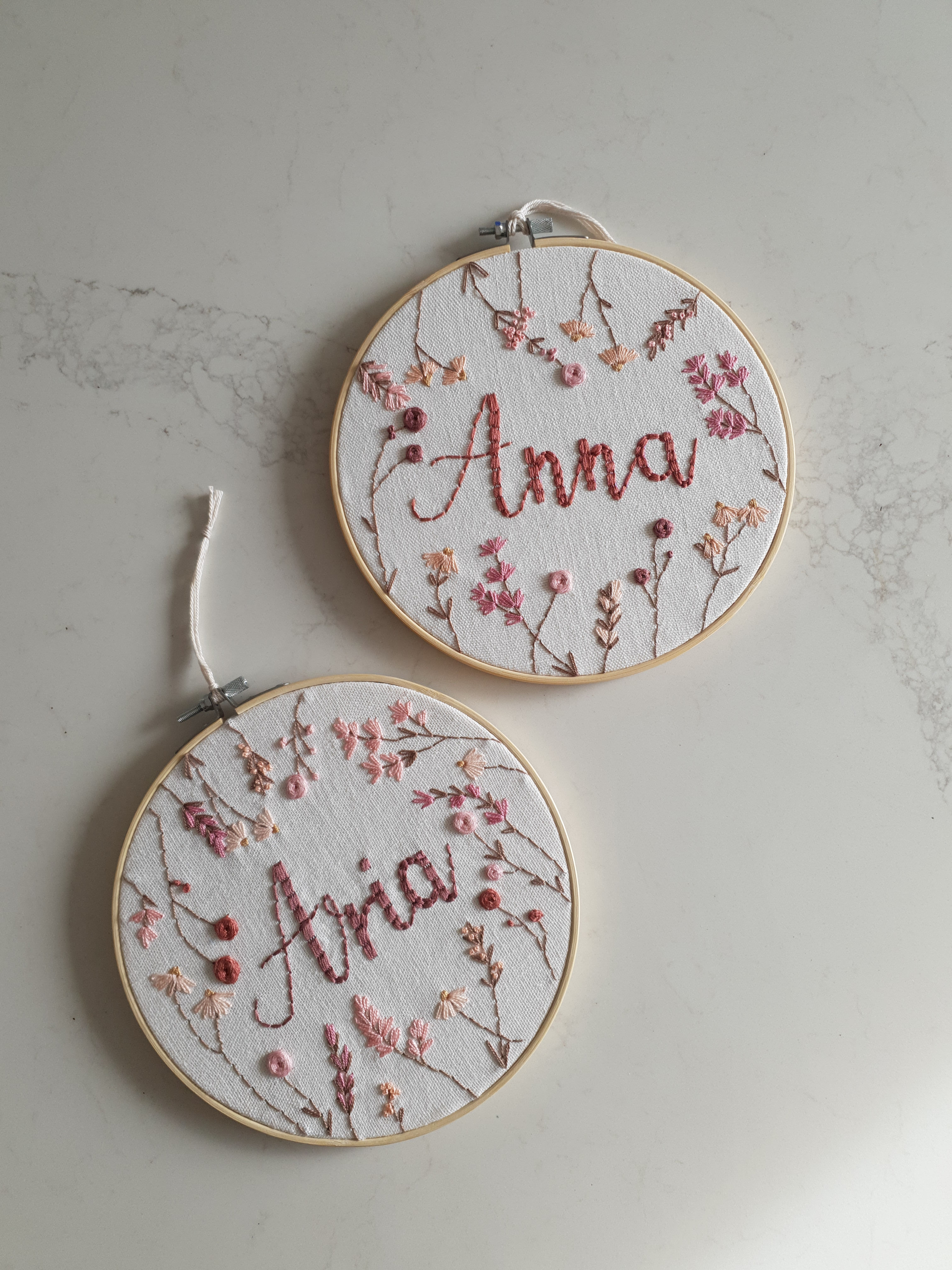 חישוק רקמת פרחי בר