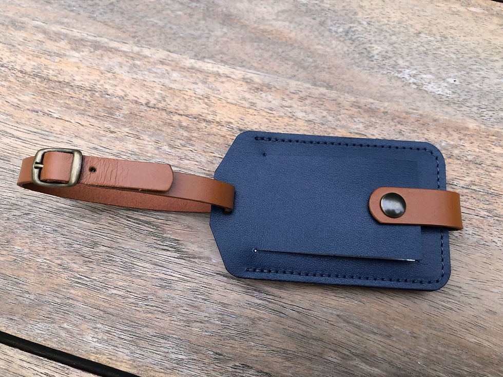 Miniature : Olivia, le porte-étiquette de bagage