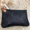 Miniature : Suzon, la pochette en cuir personnalisable