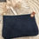 Miniature : Suzon, la pochette en cuir personnalisable