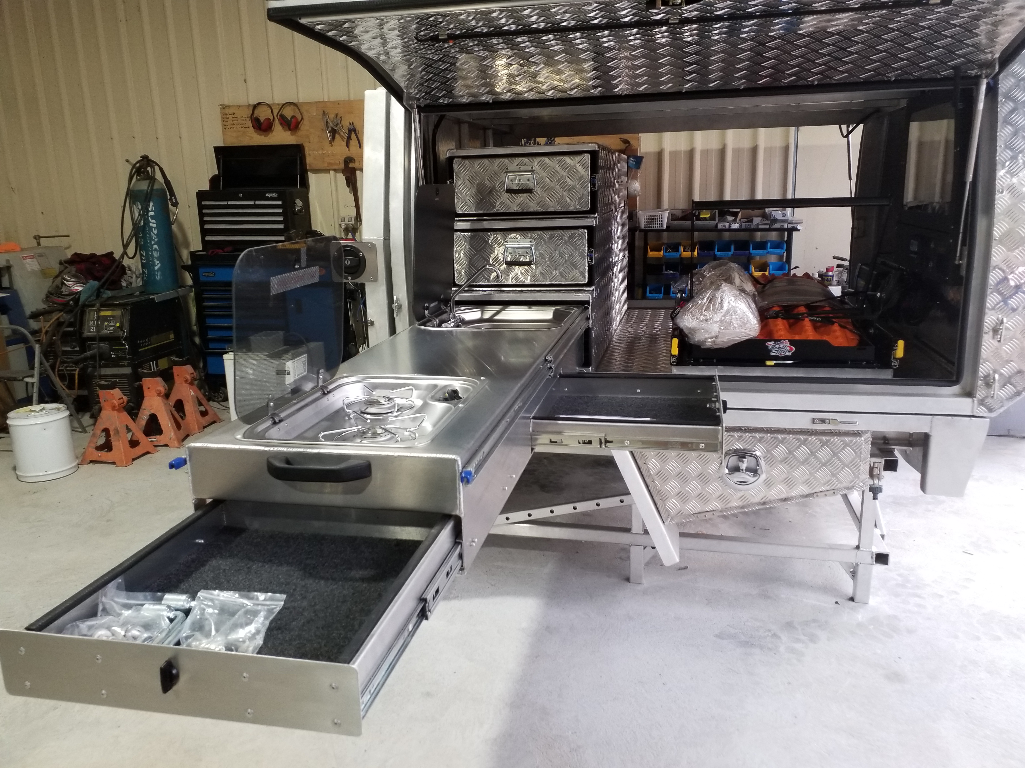 Gallery Bushtucker Kitchens Slideout camp kitchen Australia