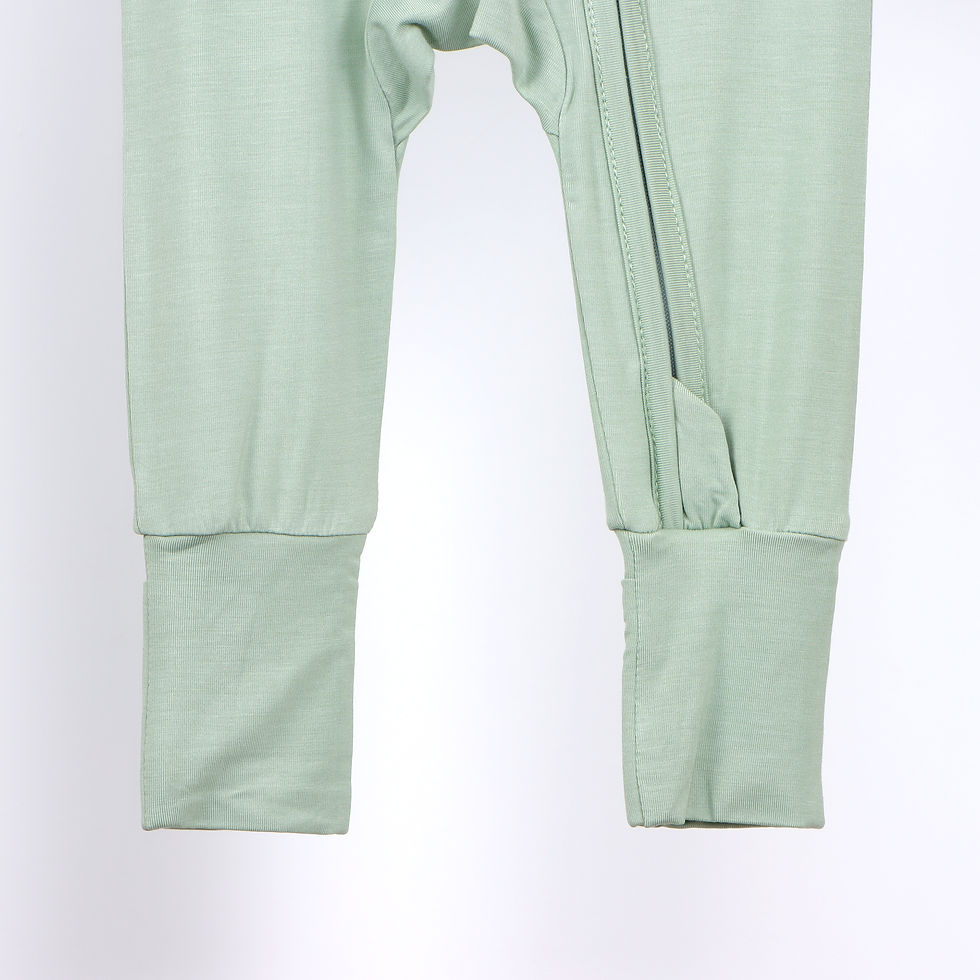 縮圖：EasyZip Premium Bamboo Sleepsuit (Regular Fit - Pistachio)