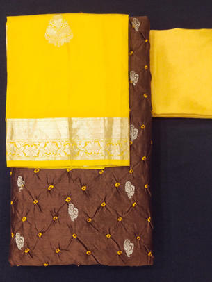 Bandhani Chiniya Silk Weave Paired With Raw Silk Dupatta and Plain Santoon