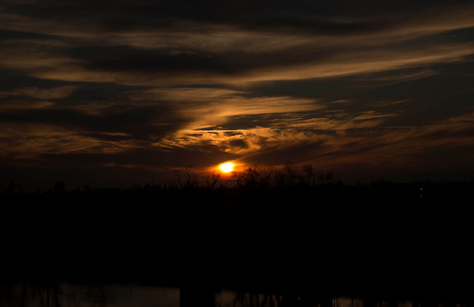 The first sunset image created, slightly resembling...The Devils Eye