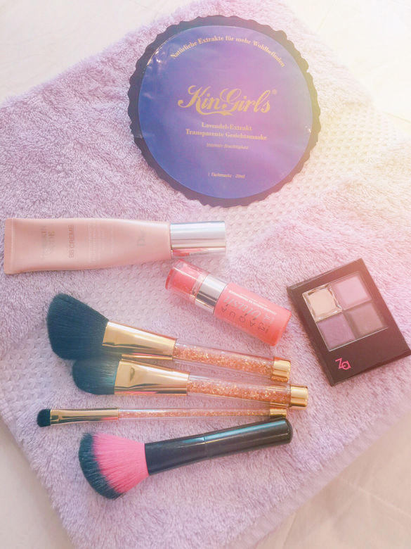 ❥ Wake Up and Makeup