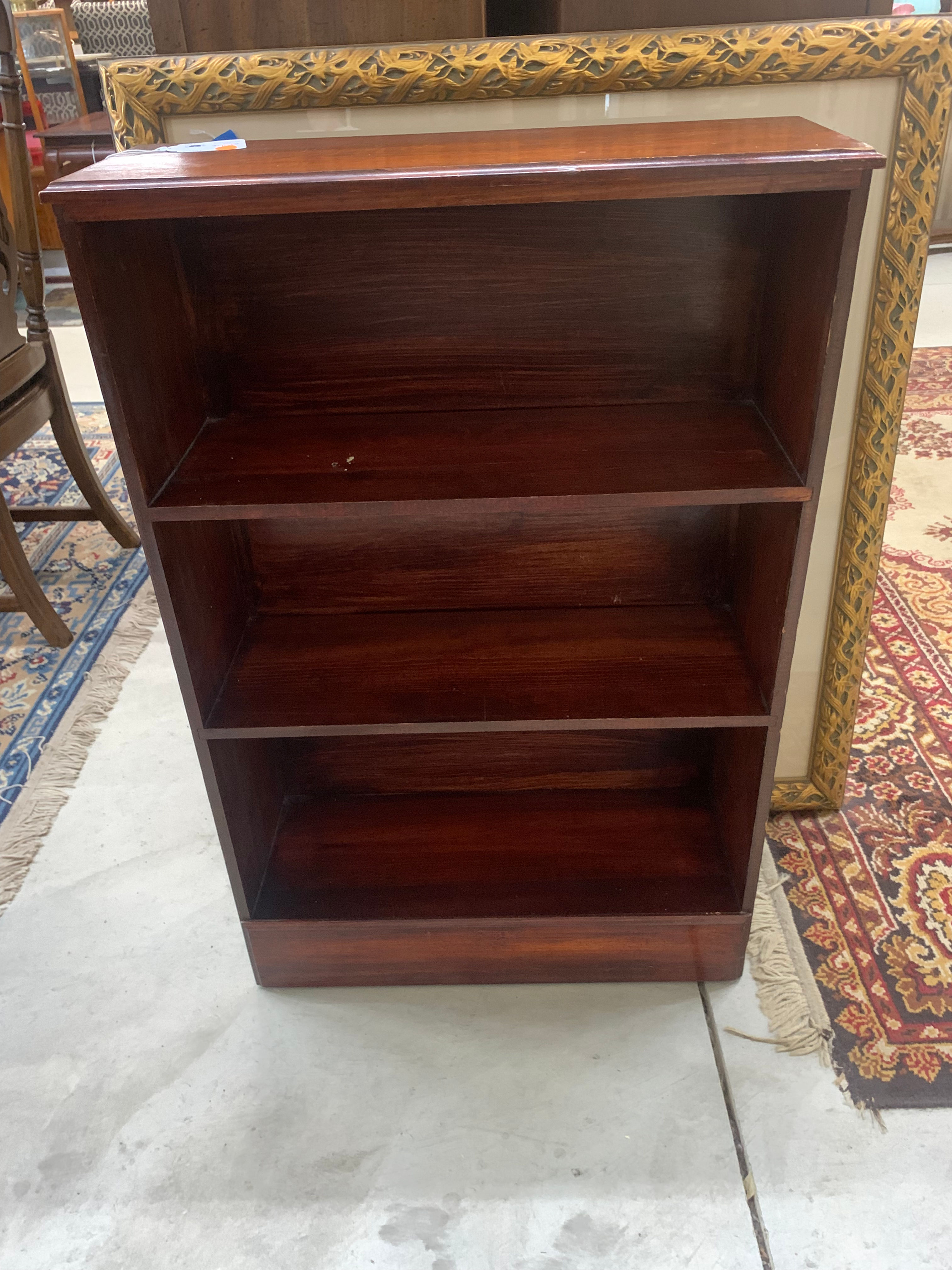 Shelf