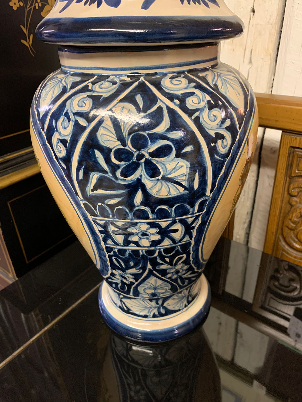 Thumbnail: Glazed Pot Urn