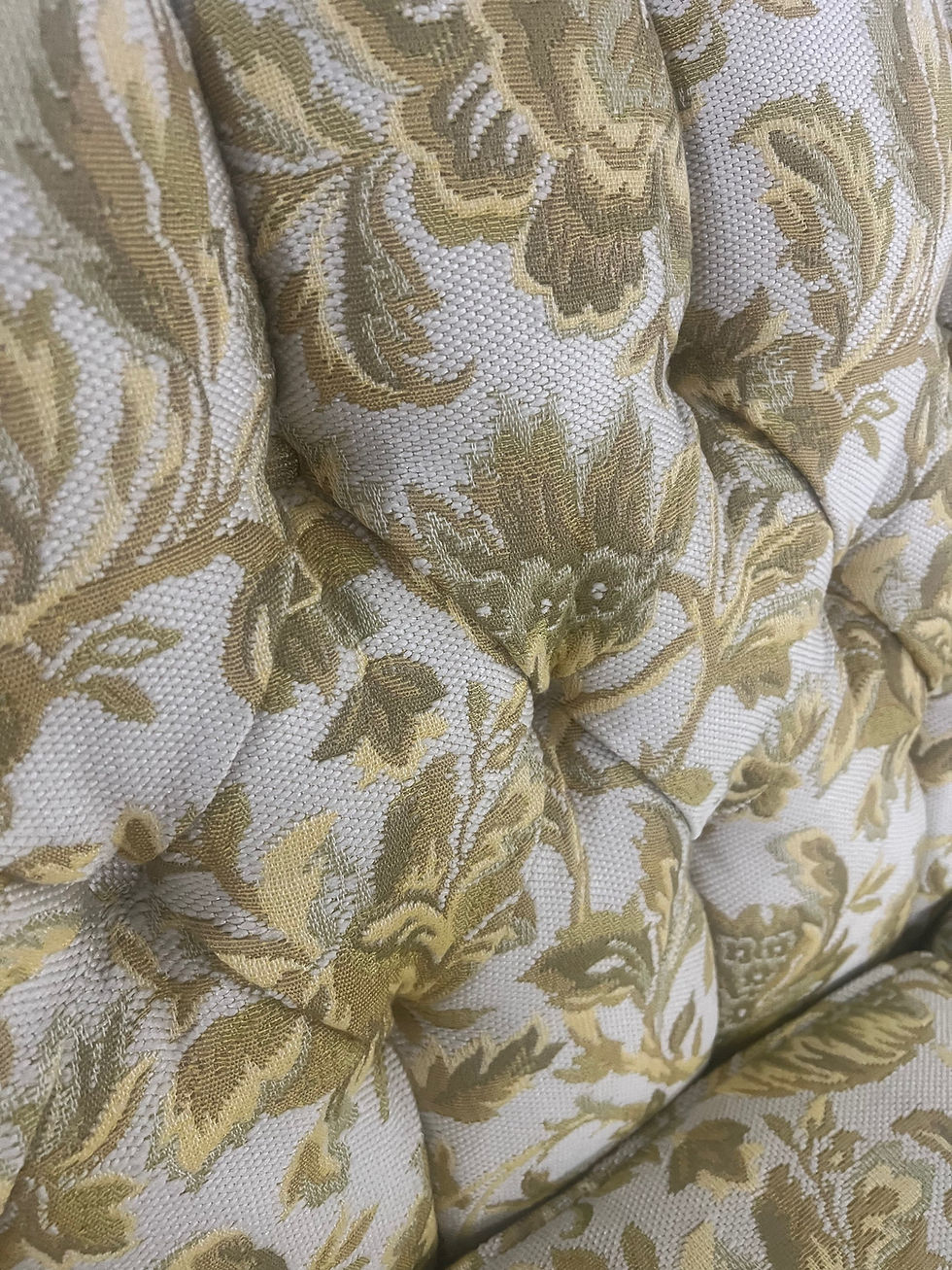 Thumbnail: Vintage tufted sofa 