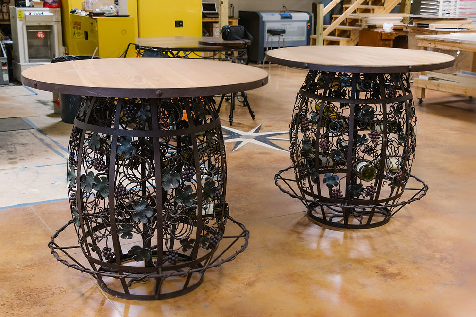 Thumbnail: Metal vine table
