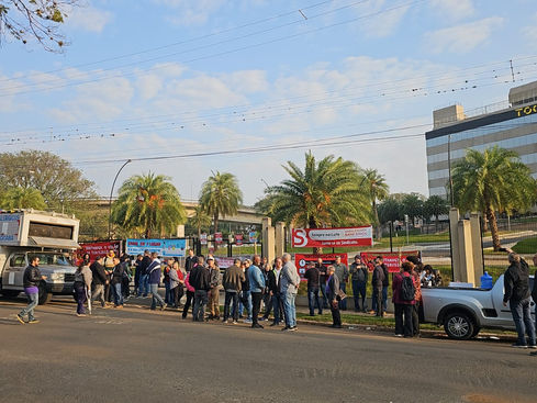 Dirigentes do Seeb Sorocaba participam de mobilização junto ao Sindicato dos Bancários de Piracicaba e Região