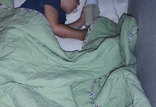 Atendimento noturno personalizado, de acordo com a necessidade dos papais .