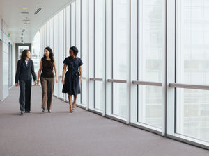 5 Types of People Every Woman Should Have in Her Career Circle