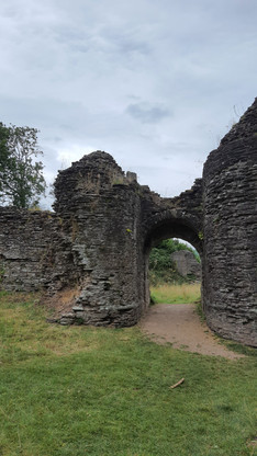 the ruined gate of a castle