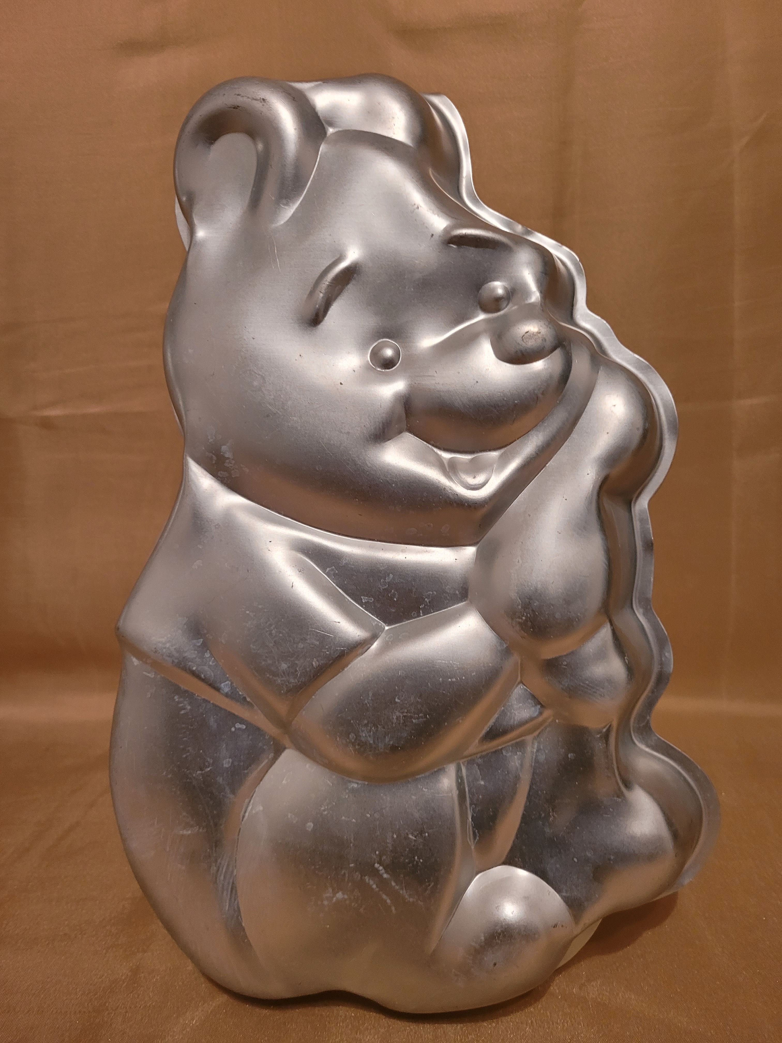 Wilton Winnie The Pooh Vintage Cake Pan