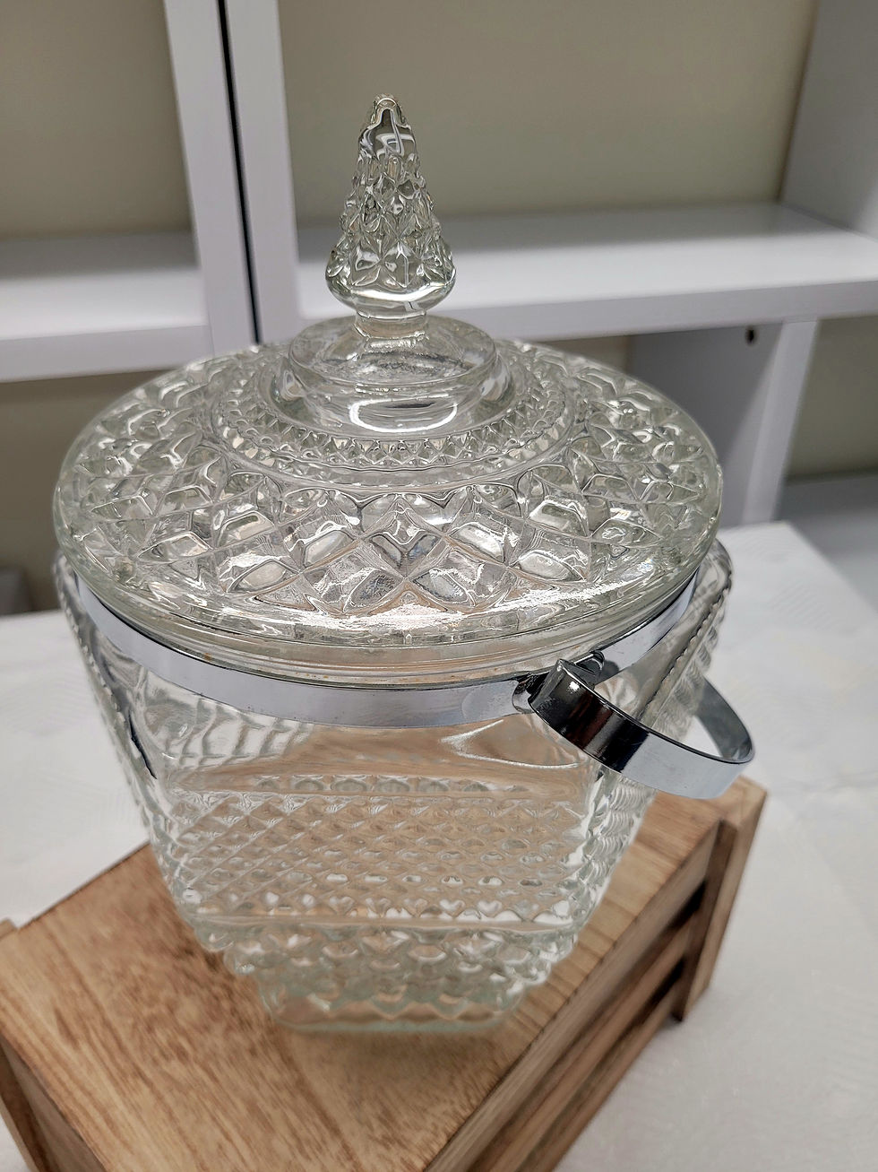 Thumbnail: Anchor Hocking Wexford Glass Ice Bucket