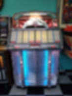 Wurlitzer 1800 komplett restauriert, wie neu. Blick von vorne.