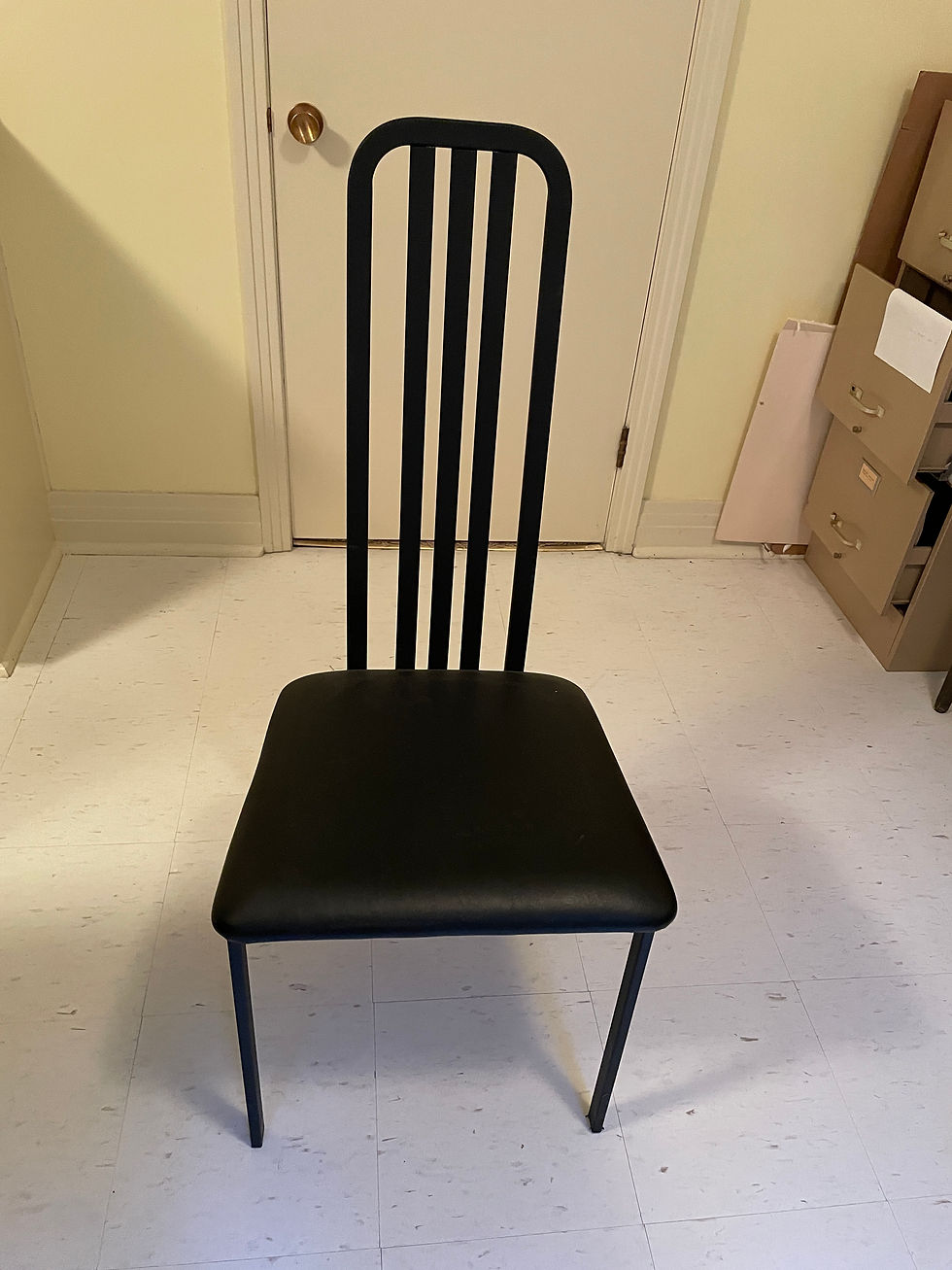 Thumbnail: Lot 37 - Vintage Table & Chairs by Trisha Furniture - Quebec
