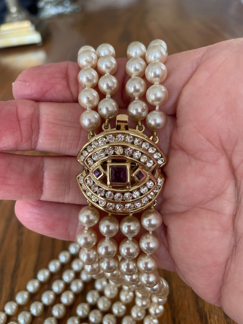 Thumbnail: Lot 418 - Stunning Faux Pearl Necklace w/ Crystal & Faux Amethyst Clasp