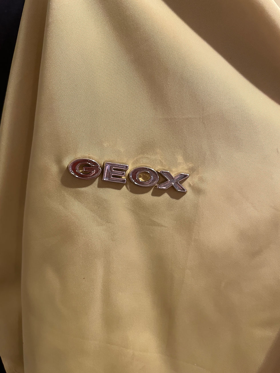 Thumbnail: Lot 402 - Ladies GEOX Respira Jacket (Retail $208.)