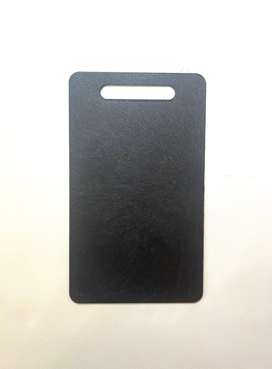 Дошка кухонна пластикова  чорна 14Х23см