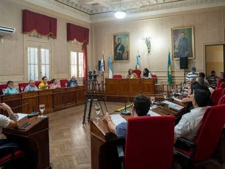 Concejales de Fuerza Patria piden una Sesión Extraordinaria para rechazar la Reforma Laboral de Milei