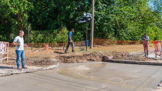 Abella supervisó obras de bacheo de hormigón en Belgrano y Urquiza