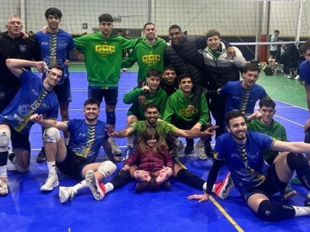 Voley: Ciudad de Campana le ganó la revancha a “Muni” y forzó el tercer partido