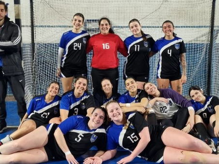 Handball: partido ajustado para las mayores del Campana Boat